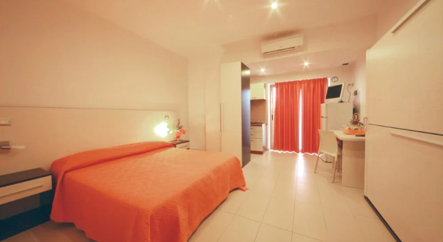 Hotel Incontro, Buchen Sie Hotel Peschici Foresta Umbra