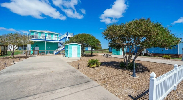 Wade Into Life 3 Bedroom Home By Redawning, Book Hotel Rockport Houston