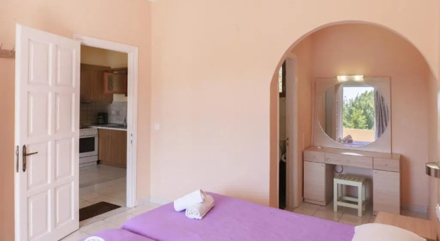 Dora Apartment Pagoi 2, Забронировать Апартаменты/квартира Афон 
