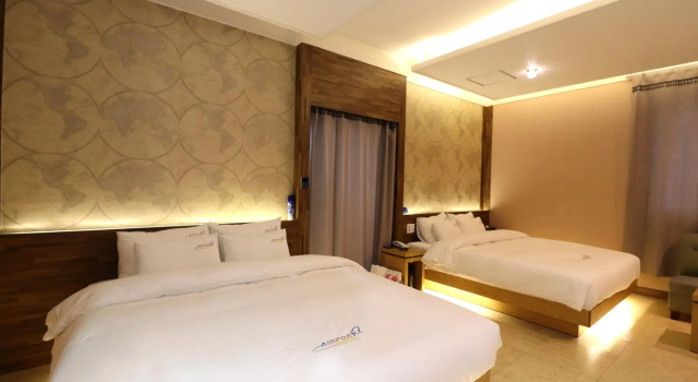 Двухместный номер Superior Hotel Airport