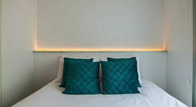 Phaedrus Living: Seaside Deluxe Flat Harbour 106, Rezerwuj Hotel Hotele w Pafos z parkingiem, w pobliżu Paphos Archaeological Park, Parking