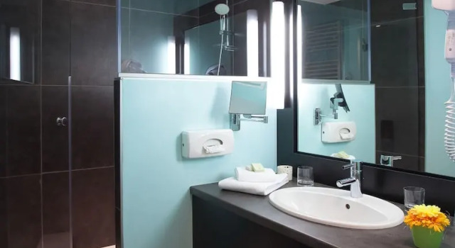 Трёхместный номер Superior Logis Clair Matin Resort & Spa