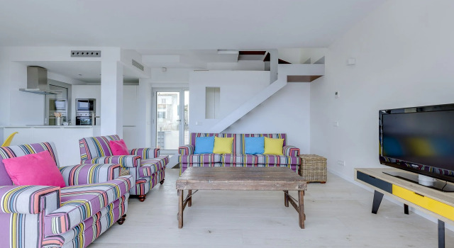 Son Serra First Line Villa, Rezerwuj Willa Hotele w Majorka z parkingiem, Parking