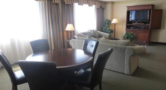 Radisson Los Angeles Airport Hotel, Забронировать Отель Отели Лос-Анджелеса 3 звезды, 3*