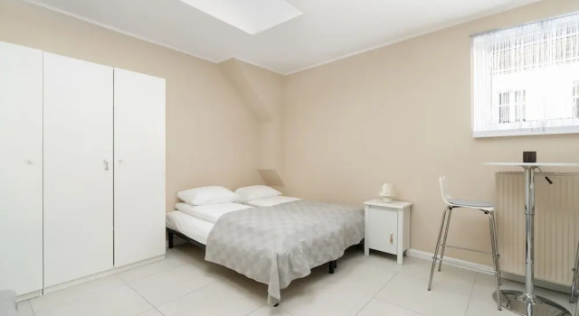 Comfortable Studio In Poznan By Renters, Забронировать Отель Познань Великопольское воеводство, рядом с Polish Theatre