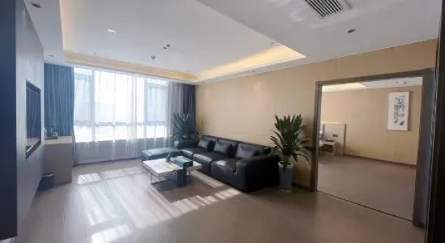 Люкс Deluxe Qingdao Longfu Xiyan Hotel