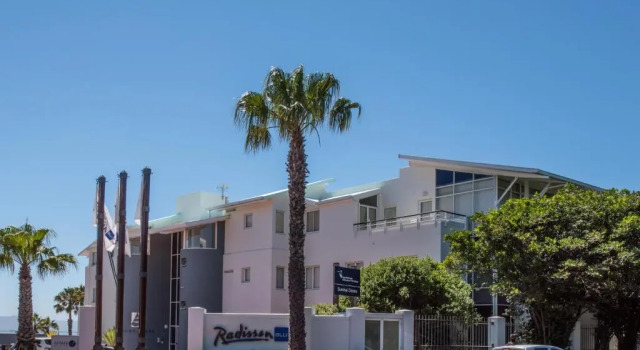 Апартаменты Sea Front Granger Bay Apartment