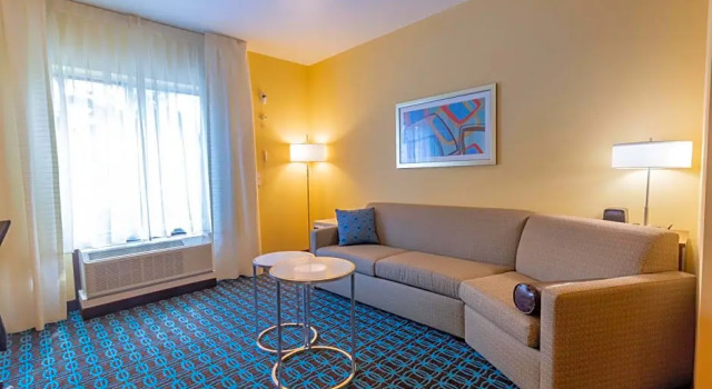 Люкс Fairfield Inn & Suites by Marriott Bay City, Texas