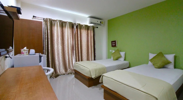 Двухместный номер Economy с балконом Green Apple Villa