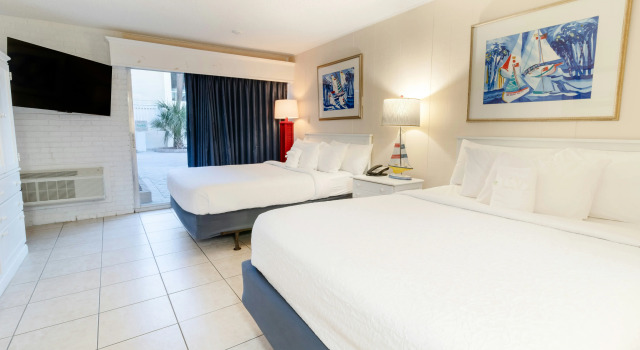 The Oceanfront Litchfield Inn