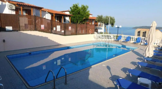 Апартаменты elenis village