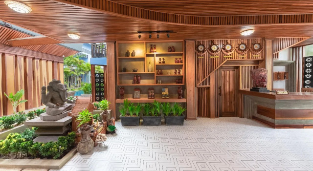 Cheata Residence