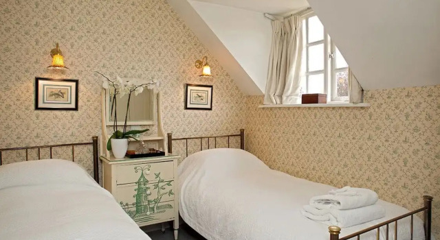 Aintree Cottage, Забронировать Дом для отпуска Чиппинг-Нортон Оксфордшир