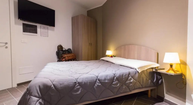 2 makuuhuonetta Superior Huoneisto Hermoso Housing