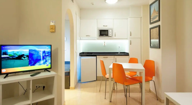 Апартаменты Standard Fuengirola Beach Apartamentos Turísticos
