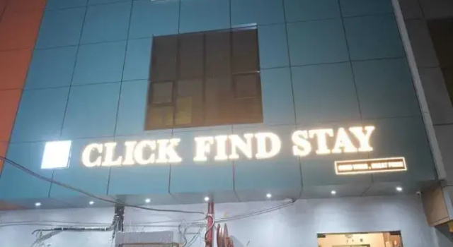 Click Find Stay Orderly Bazar