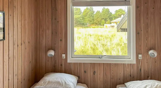 Fabulous Holiday Home in FanÃ¸ near Sea, Book Vacation Home Hotels in Fano with Parking, Parking