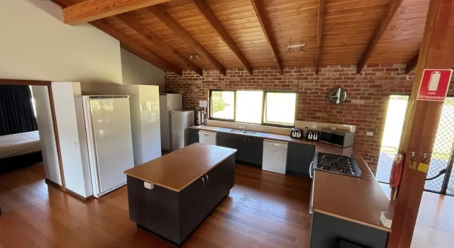 Шестиместный номер Standard с 4 комнатами с красивым видом из окна Prom Coast Holiday Lodge
