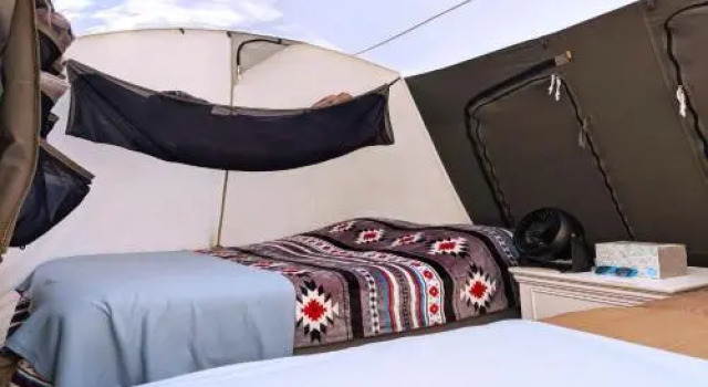 FunStays Glamping Setup Tent in RV Park #4 OK-T4, Prenota Campeggio Moab 