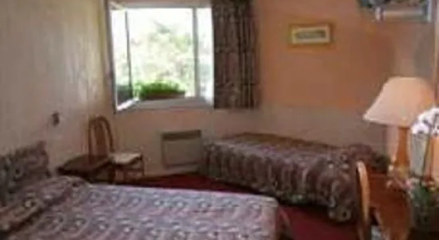 Hôtel Le Lac, Забронировать Отель Амбрён Lac de Serre-Ponçon