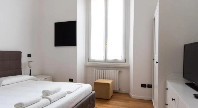 YouHosty - Monte Nero 68, Book Hotel Milan Lombardy