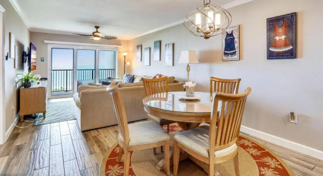 Land's End 11-405 Beach Front - Premier