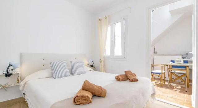 Fantástico apartamento en primera línea de mar en Menorca, Buchen Sie Ferienwohnung Apartments in Menorca, Ferienwohnung