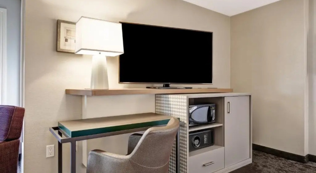 Люкс Holiday Inn - Ottawa Dwtn - Parliament Hill by IHG