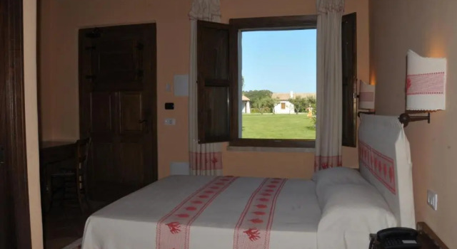 Трёхместный номер Standard с видом на бассейн Santa Maria Resort Spa & Wellness