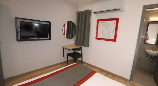 Qotel Hotel La Serene Gagan Vihar