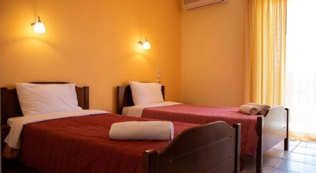 Номер Economy Iraklis Hotel