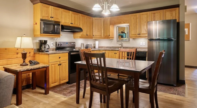Номер Standard с 3 комнатами с балконом Marblewood Village Resort