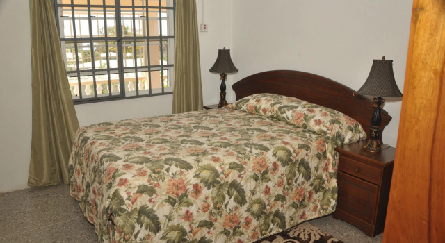 Len & Leona Holiday Hideout, Rezervați Hotel Hoteluri în Tobago cu mic dejun, Mic dejun