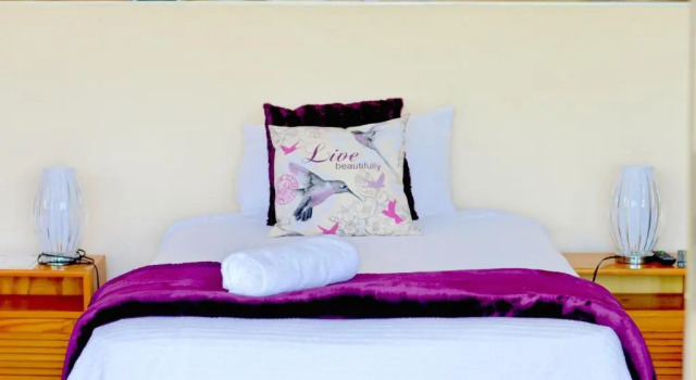Rehoboth Mountain Suites, Đặt Khách sạn Khách sạn ở Mbaban bao gồm bữa sáng, Bữa sáng
