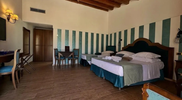Трёхместный номер Comfort c 1 комнатой Villa Lampedusa