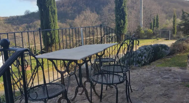 Апартаменты с 2 комнатами Castello di Montegonzi