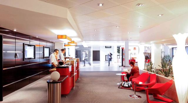 Novotel Atria Nimes Centre, Varaa Hotelli Liikematkailuhotellit kohteessa Gard, 4* 5*