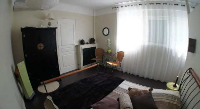 Номер Comfort Bed & Breakfast Crosne Plazza & Spa