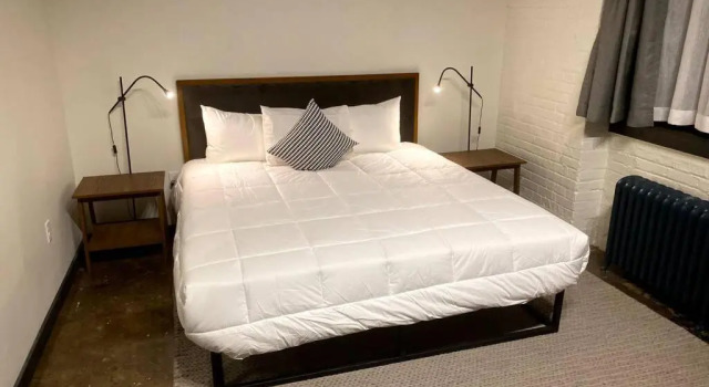 3E-*New* 5 min to UPMC Shadyside, sleeps 4