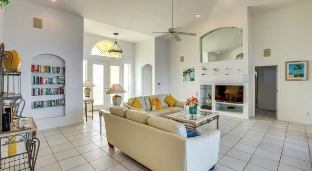 Tarpon Point Retreat w/ Dock: 1 Mi to Marina!