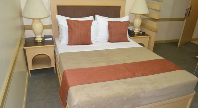Номер Deluxe PHELA GRANDE HOTEL