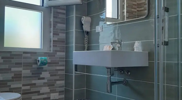 Трёхместный номер Standard Hotel Alabama by ALEhotels