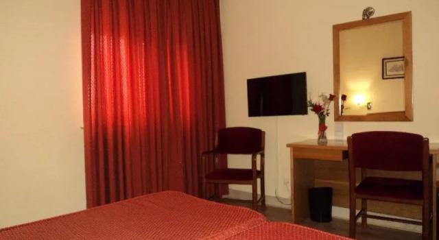 Четырёхместный номер Standard Hotel Helmántico