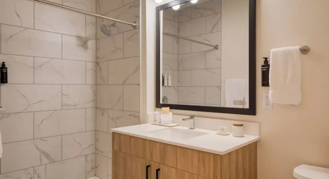 Номер Deluxe The Gilmore, an AvantStay Hotel