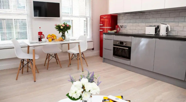 Апартаменты Soho Suites by Indigo Flats