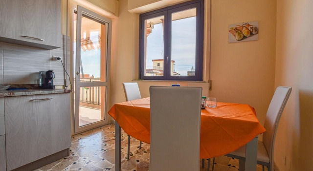 Stunning Apartment in Giarre With Wifi and 2 Bedrooms, Prenota Appartamento Hotel a Sicilia con parcheggio, Parcheggio