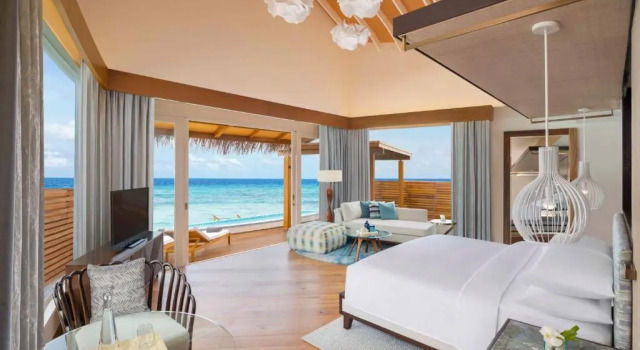 Двухместная Вилла с бассейном Overwater c 1 комнатой с видом на восход JW Marriott Maldives Resort & Spa