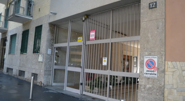 JOIVY Lovely Apt For 4 Next To Bus And Metro Station, Book Apartment Milan Lombardy