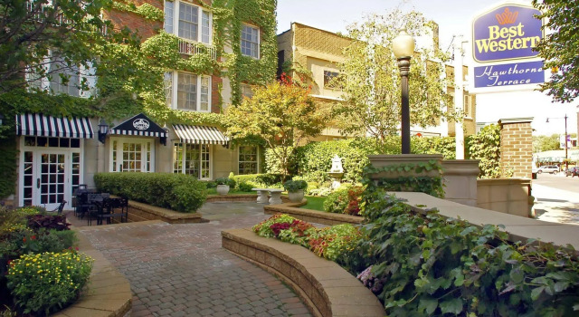 Best Western Plus Hawthorne Terrace Hotel, Забронировать Отель Отели Чикаго 3 звезды, рядом с Presence Center for Advanced Care, 3*