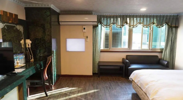 Номер Comfort Su Ao Hotel